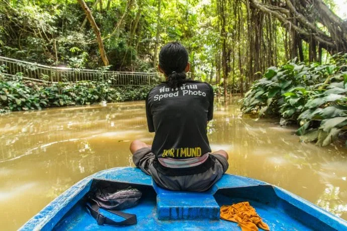 boat visit cave khao kob trang
