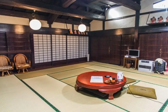 large space kigusuriya ryokan - miyama japan