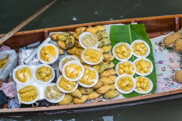 mango boat floating market damnoen saduak