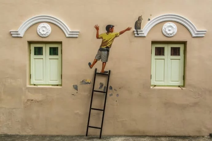 street art street city trang - thailand