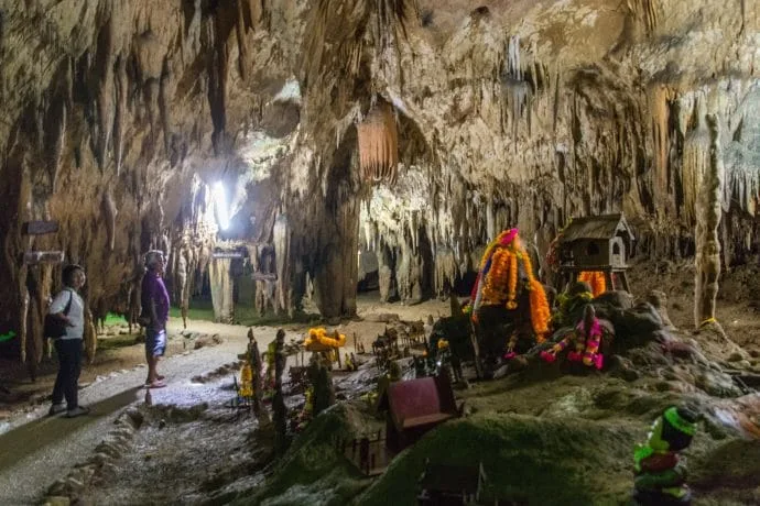 tham le khao kob trang