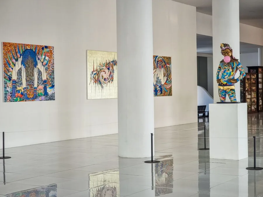 exhibition art wat rong khun white temple chiang rai