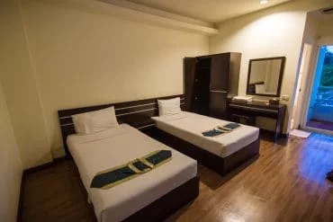 tharakiree place hotel pak chong room
