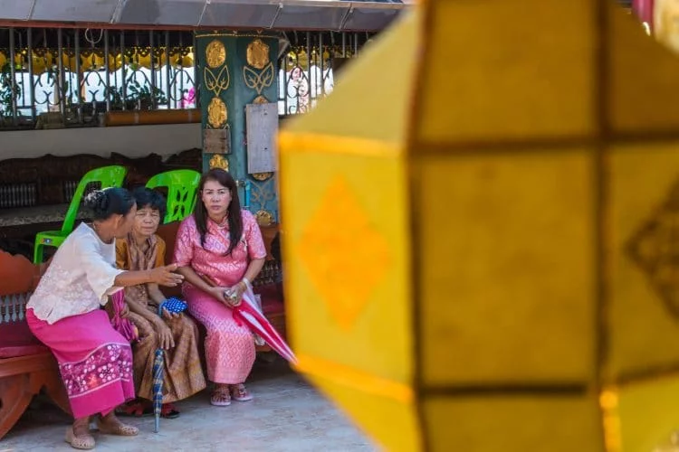 ladies wat phra that doi kham - chiang mai
