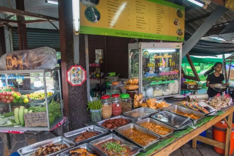 stand restaurant visitor center khao yai national park - thailand