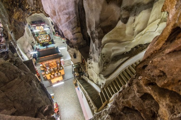 grotte sam poh tong temple ipoh - malaisie