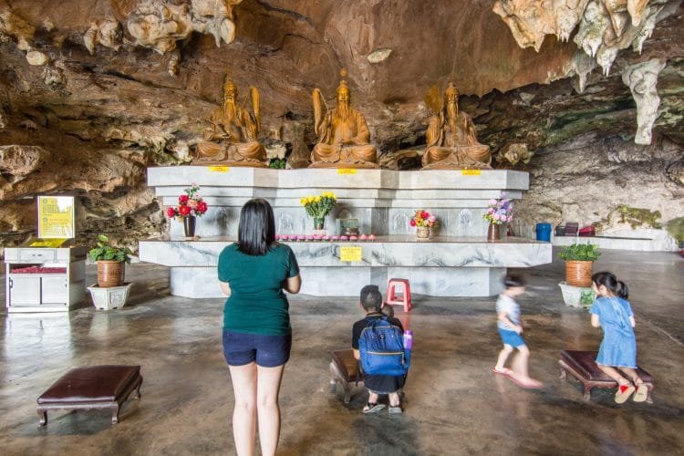 priere kek lok tong ipoh - malaisie