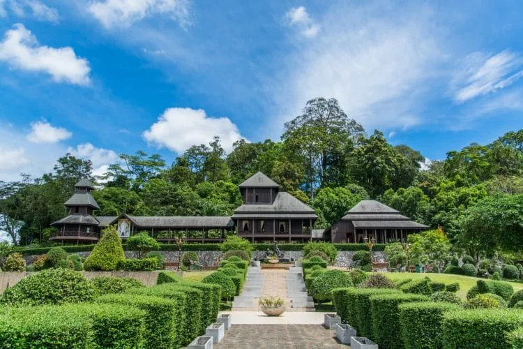 rattanarangsan palace - ranong - thailand