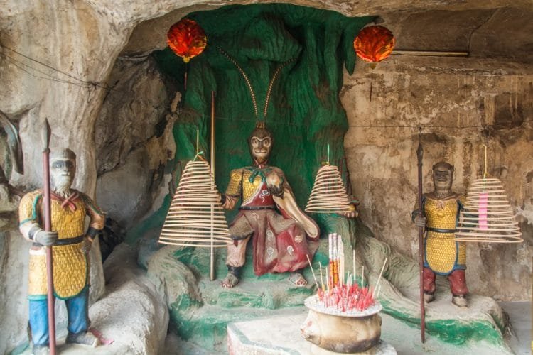 sculpture ling sen tong temple - ipoh - malaisie