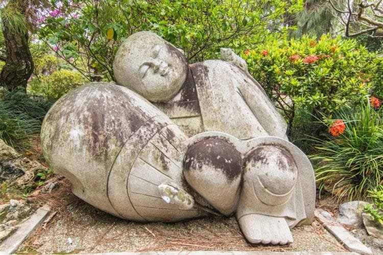 statue bouddha temple sam poh tong ipoh - malaisie