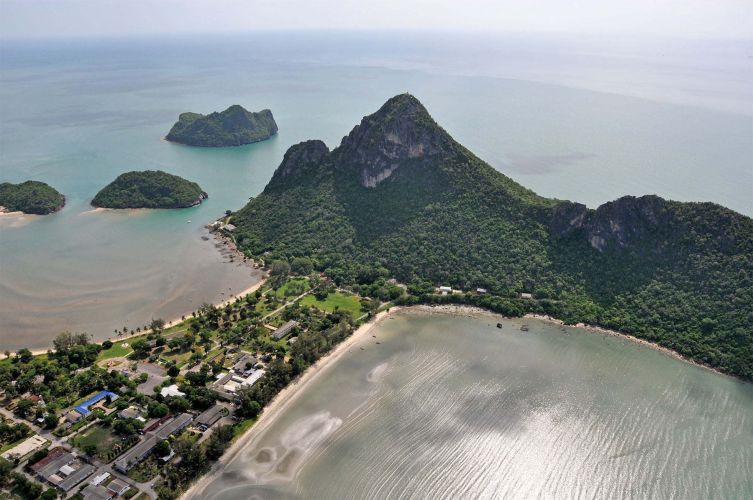 vue aerienne wing 5 prachuap khiri khan