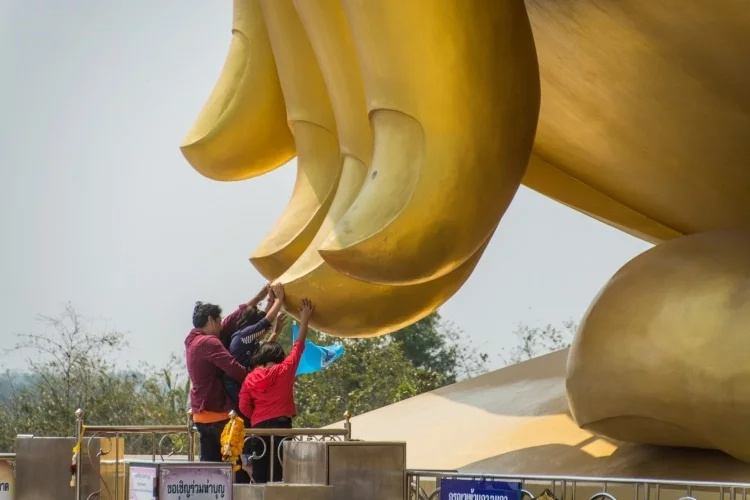 fingers big buddha wat muang - ang thong - thailand
