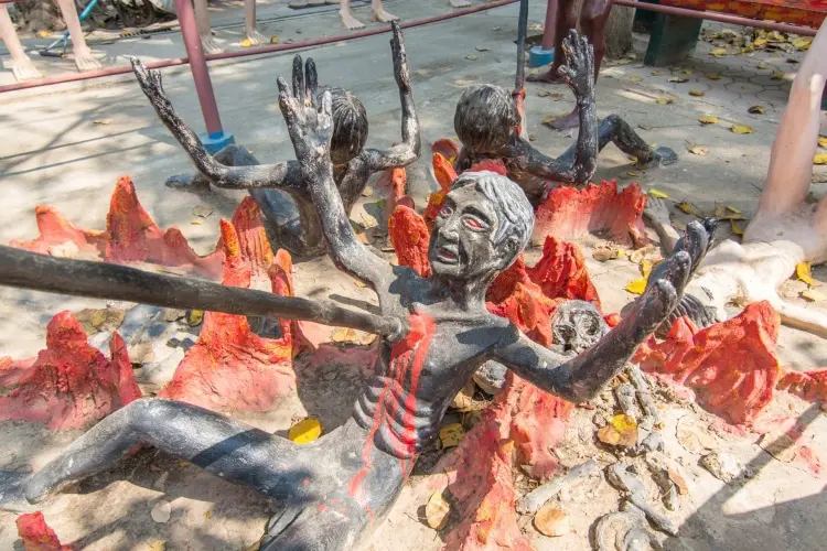 punishment wat muang - ang thong - thailand