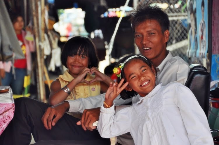 marché frontalier aranyaphrathet - thailande