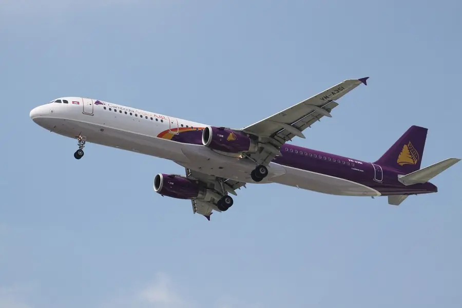 Airbus A321 Air Cambodia 