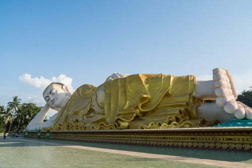 bouddha couché bago birmanie