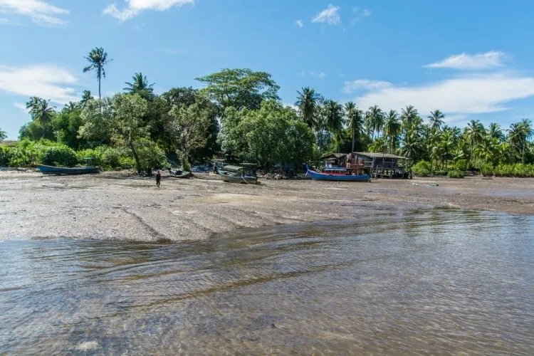 koh phra thong landing - thailand