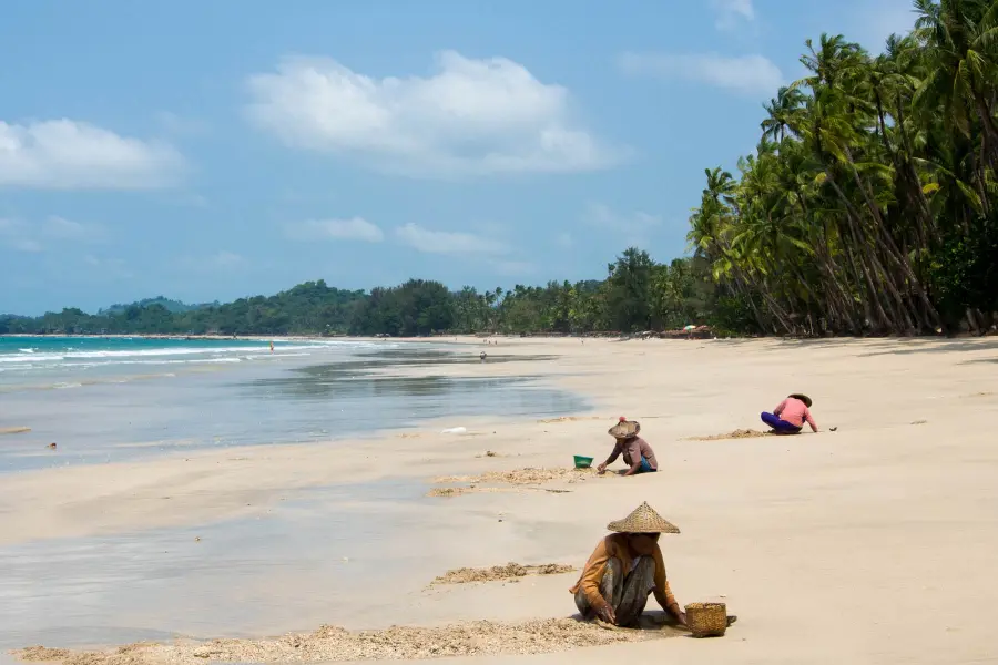 ngapali beach west burma