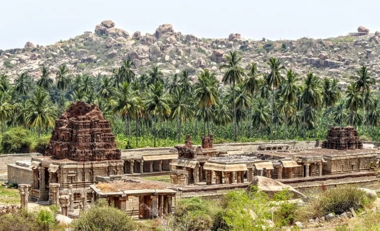 achyutaraya temple hampi india