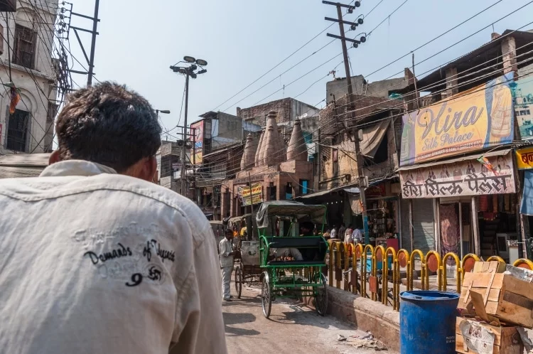 rickshaw ride varanasi india