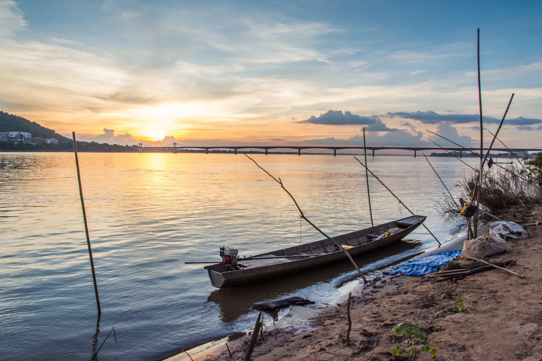 sunset mekong banks pakse laos