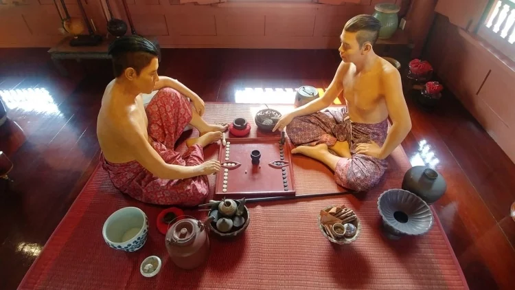 rama ii park museum amphawa