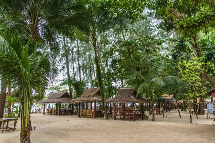 ao thong restaurant - khao lak - thailand