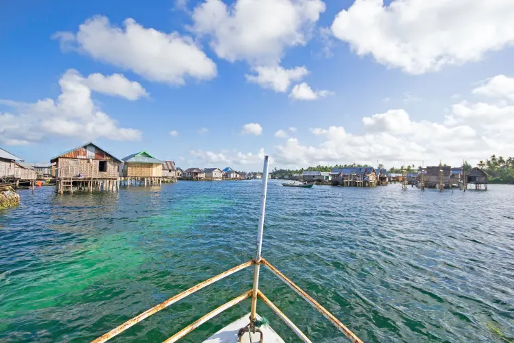 wakatobi - indonesia flickr vaughan mcshane