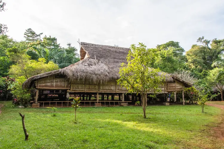 traditional house ethnic laos bolaven plateau