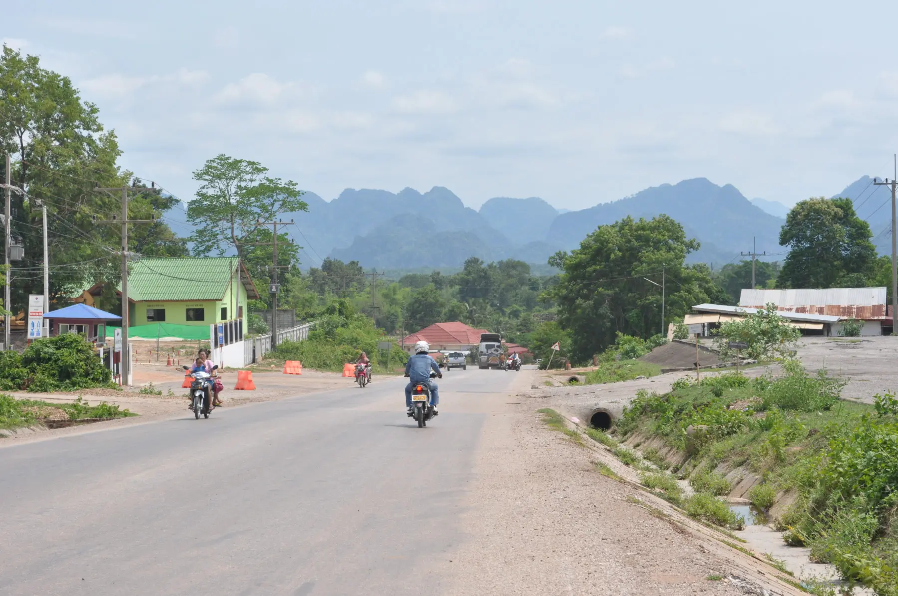 road exit town thakhek - laos