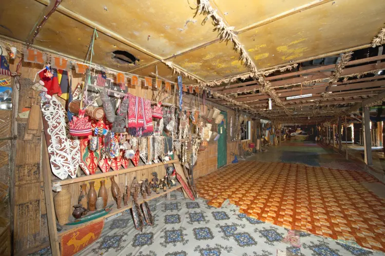 batang-ai-long-house-sarawak-malaysia