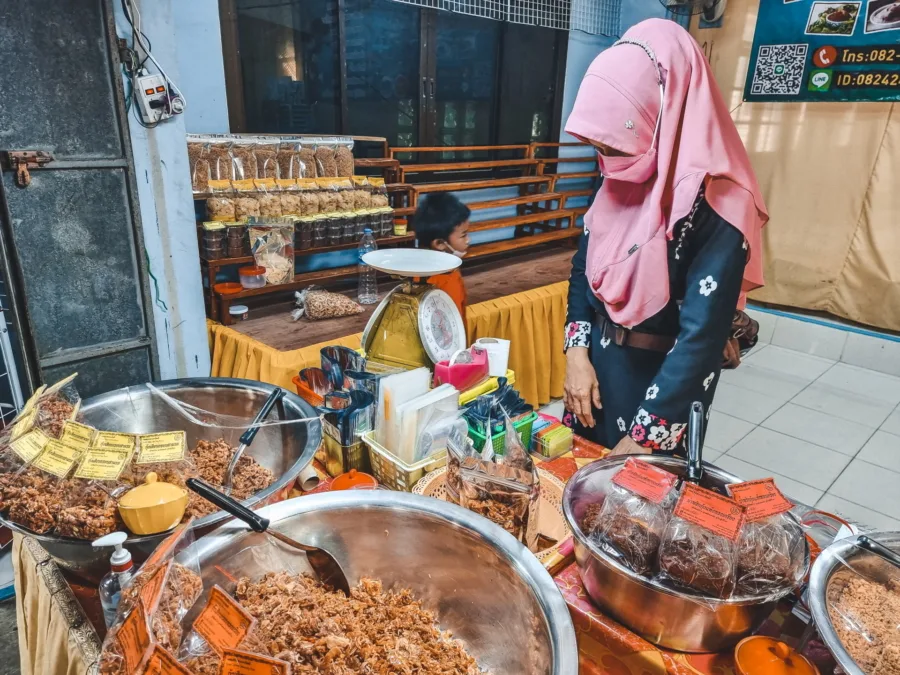 local food shop ko panyi phang nga bay