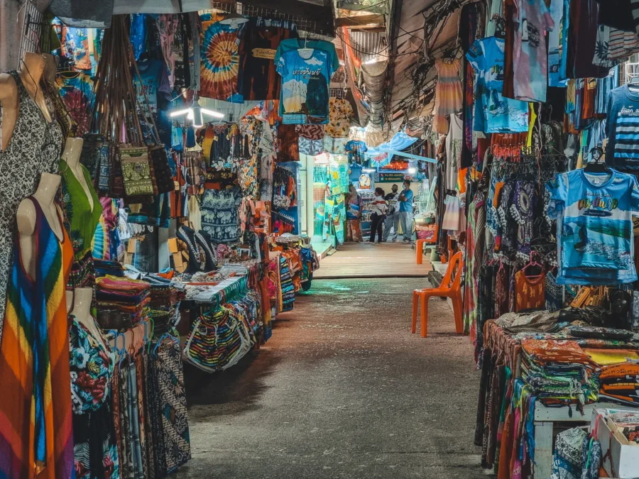 ko panyi shops phang nga bay