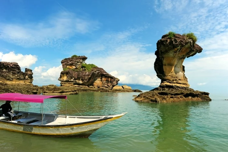 bakeo-national-park-kuching-sarawak-malaysia