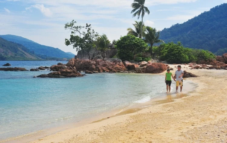 redang island beach malaysia