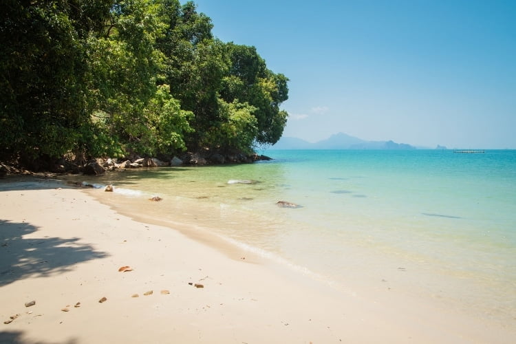 plage de pasir tengkorak langkawi - malaisie