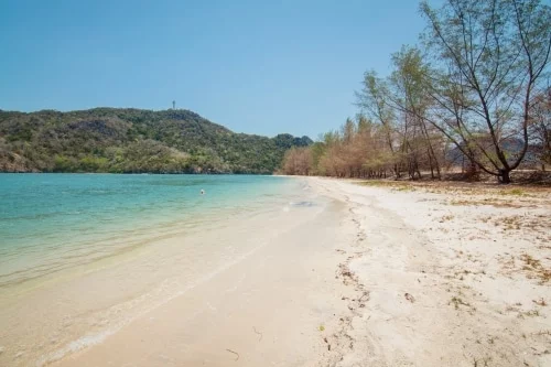 tanjung rhu langkawi beach - malaysia