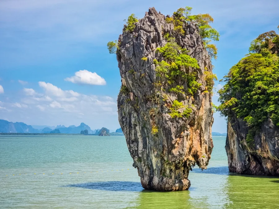 rock ko tapu james bond island phang nga bay
