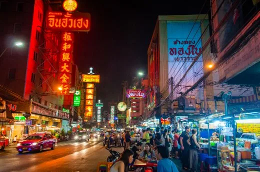 atmosphere night chinatown bangkok