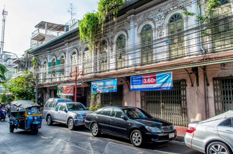 street towards Chinatown Bangkok