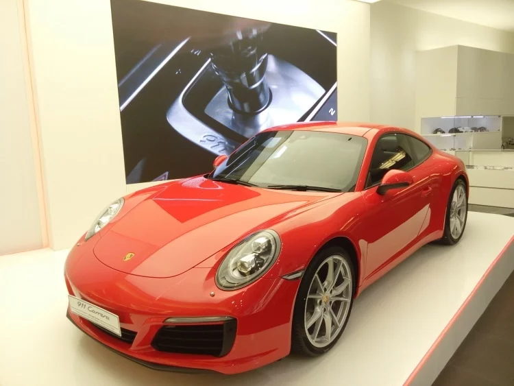 porsche store siam paragon bangkok