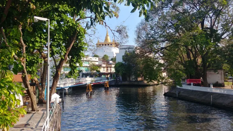 recent photo phan fa wat saket bridge bangkok