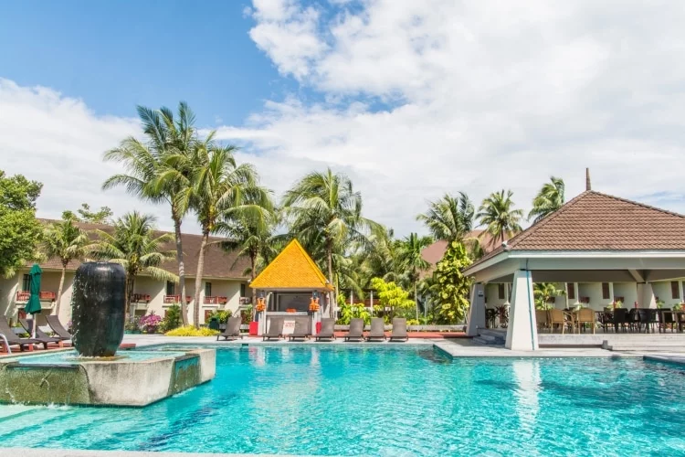 swimming pool novotel chumphon beach resort and golf