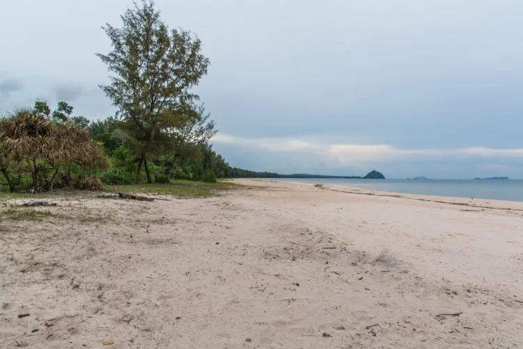 bang boet chumphon beach - thailand