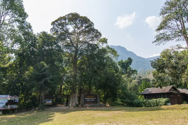headquarters park ramkhamhaeng sukhothai