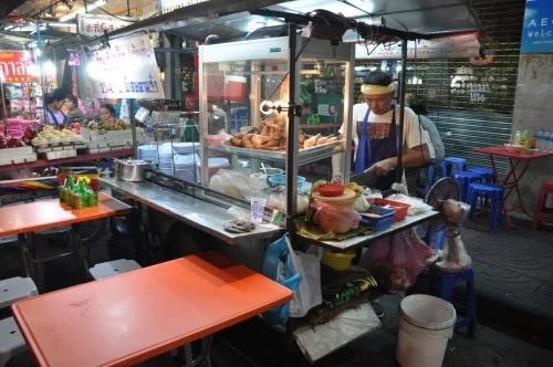 restaurant street chinatown evening bangkok