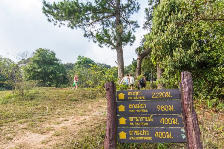 trails to peaks ramkhamhaeng park sukhothai