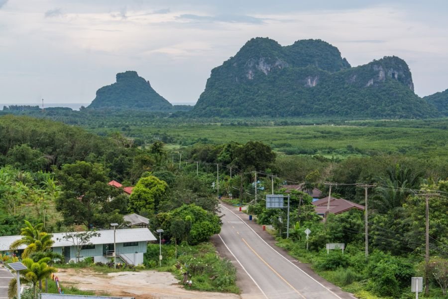 vue sur littoral de chumpon pathio district