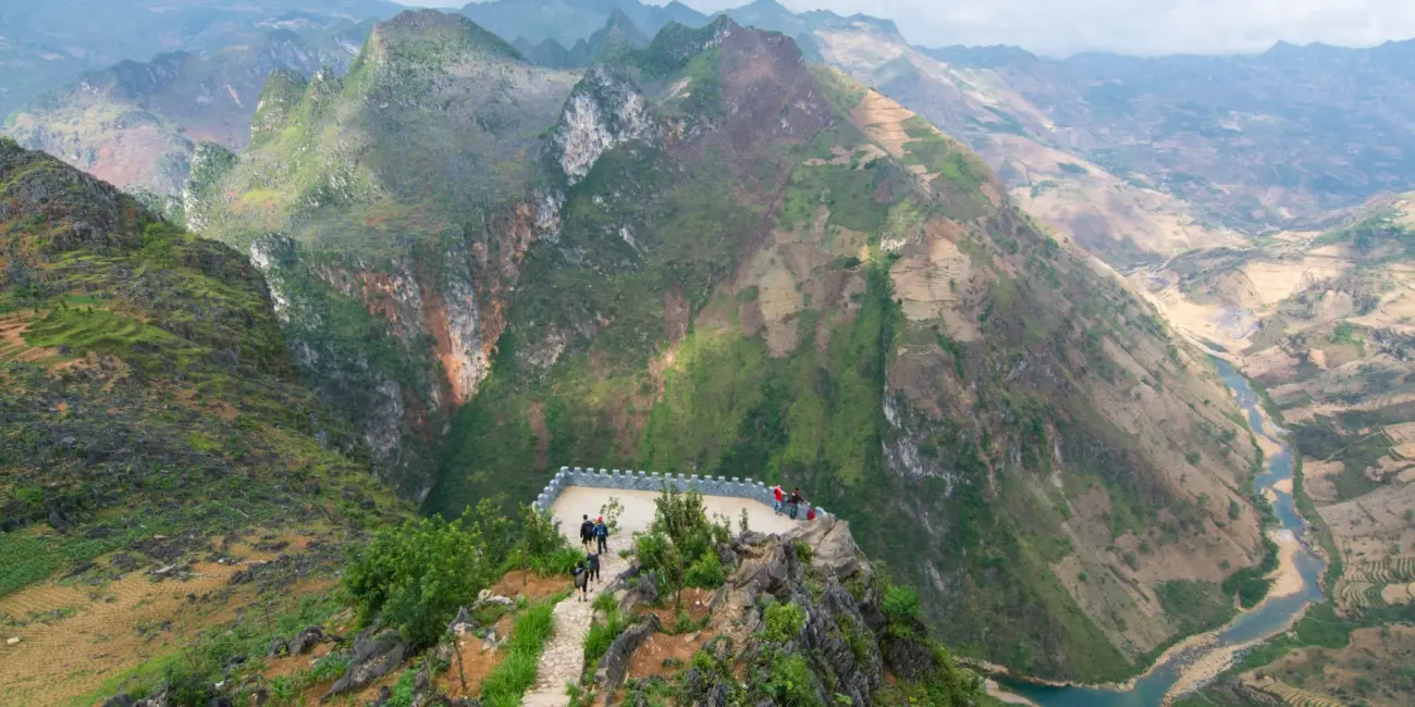col ma pi leng north vietnam