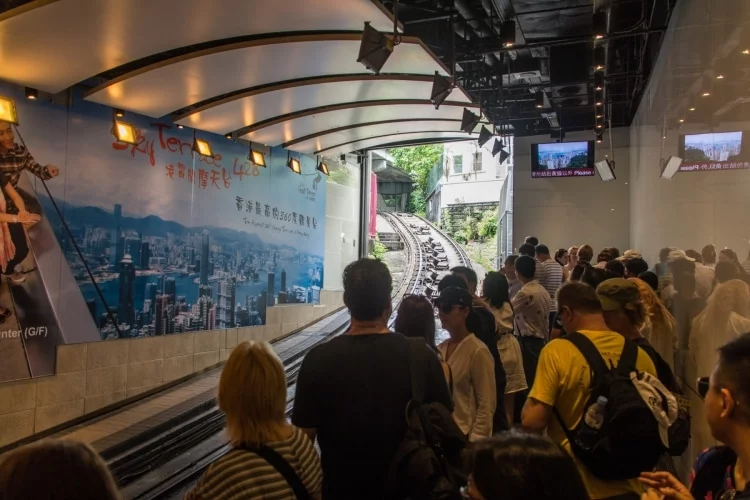 peak tram funicular station - hong kong